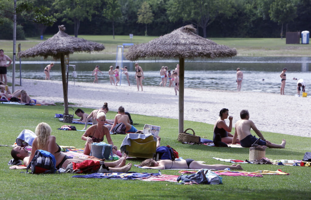 Biedensand B Der Schwimmbad Lampertheim